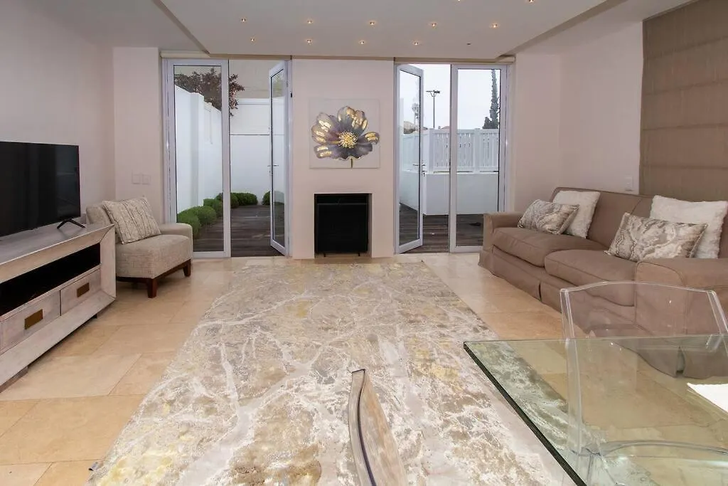 Spectacular Avenues Fresnaye! Apartment Cape Town South Africa